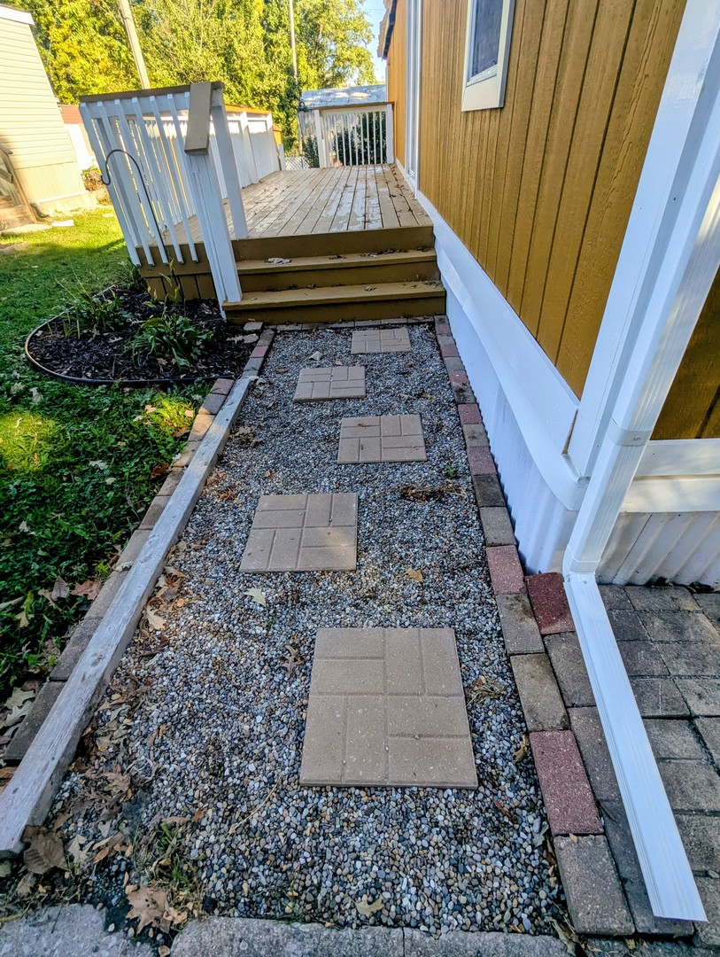 9001 W 133rd Avenue #30, Cedar Lake, IN 46303