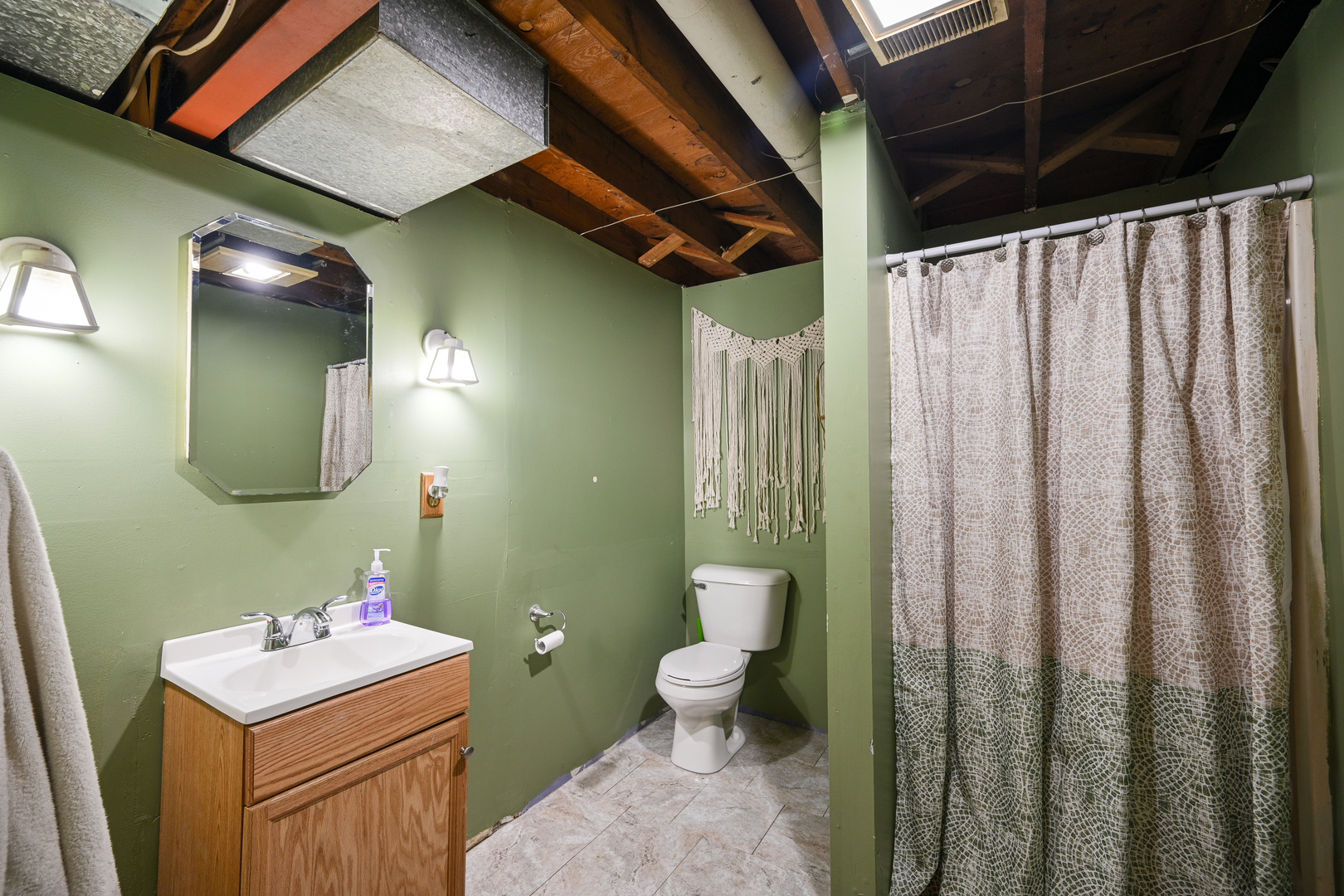 23712 W Main Street, Plainfield, IL 60544