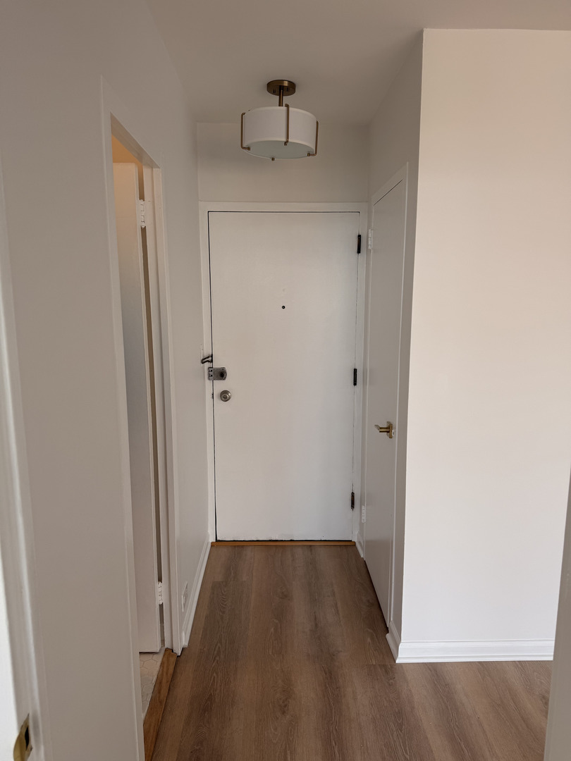 2970 N Lake Shore Drive #18D, Chicago, IL 60657