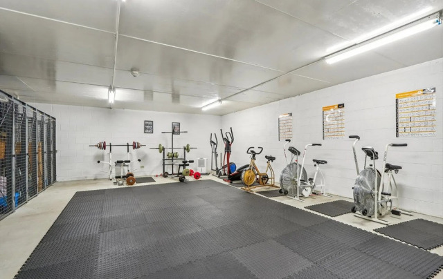 1S045 Spring Road #1D, Oakbrook Terrace, IL 60181