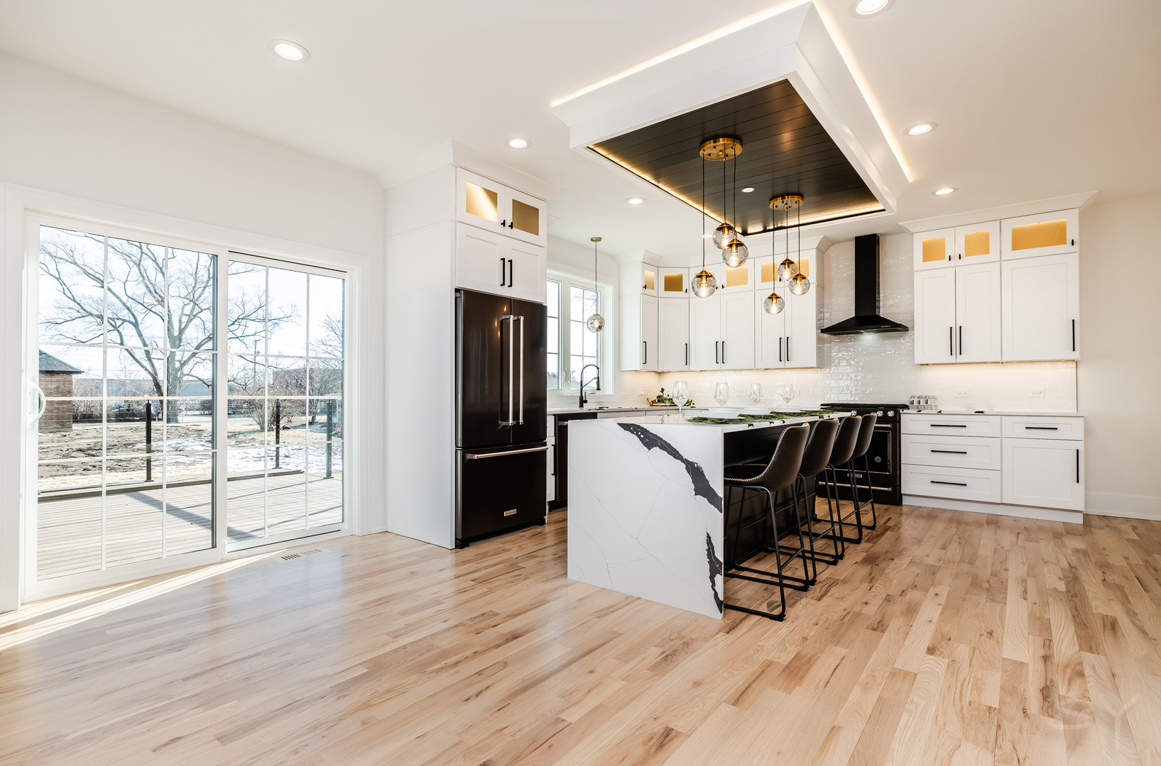 9645 S 78th Court, Hickory Hills, IL 60457