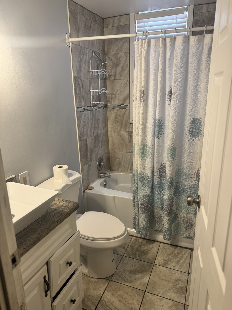 9005 S Paulina Street, Chicago, IL 60620