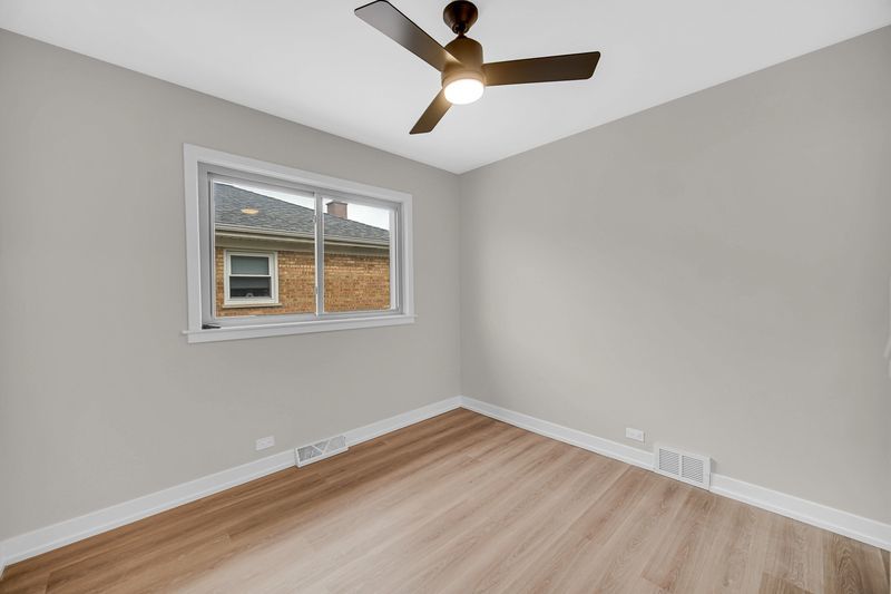 7636 W Strong Street, Norridge, IL 60706