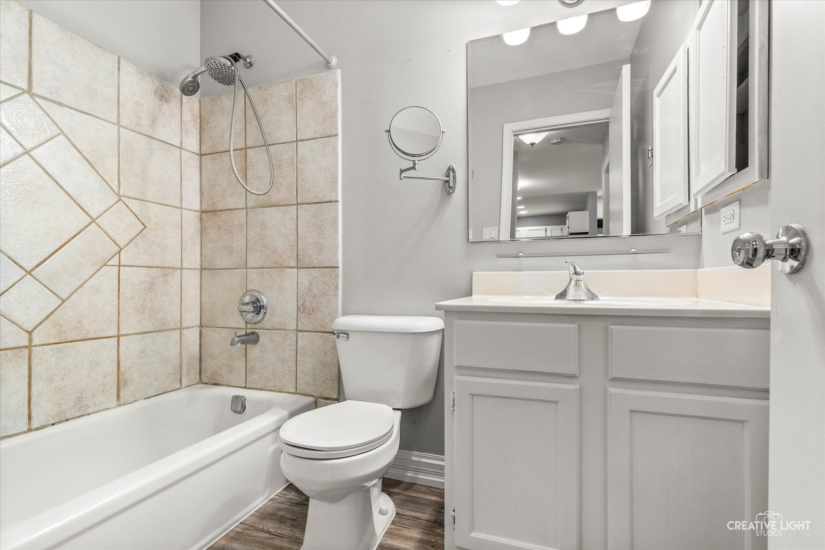 2600 Light Road #210, Oswego, IL 60543