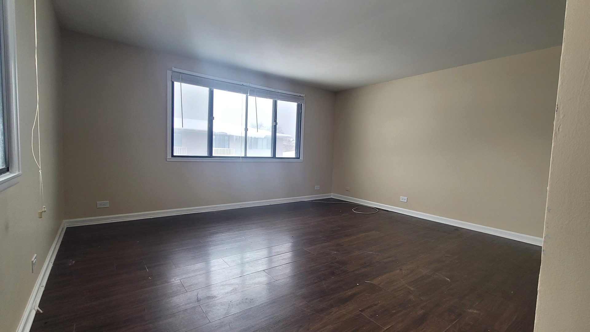 107 TONSET Court #107, Schaumburg, IL 60193