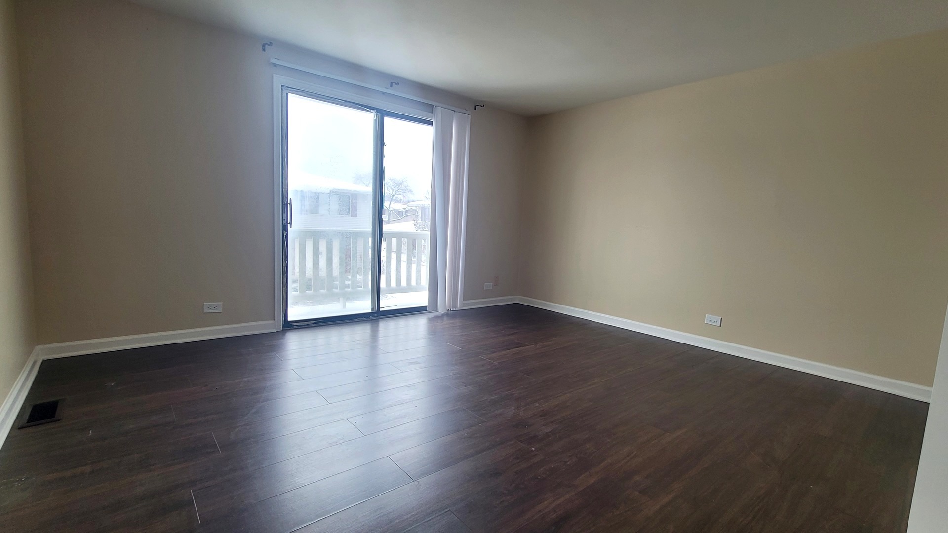 107 TONSET Court #107, Schaumburg, IL 60193