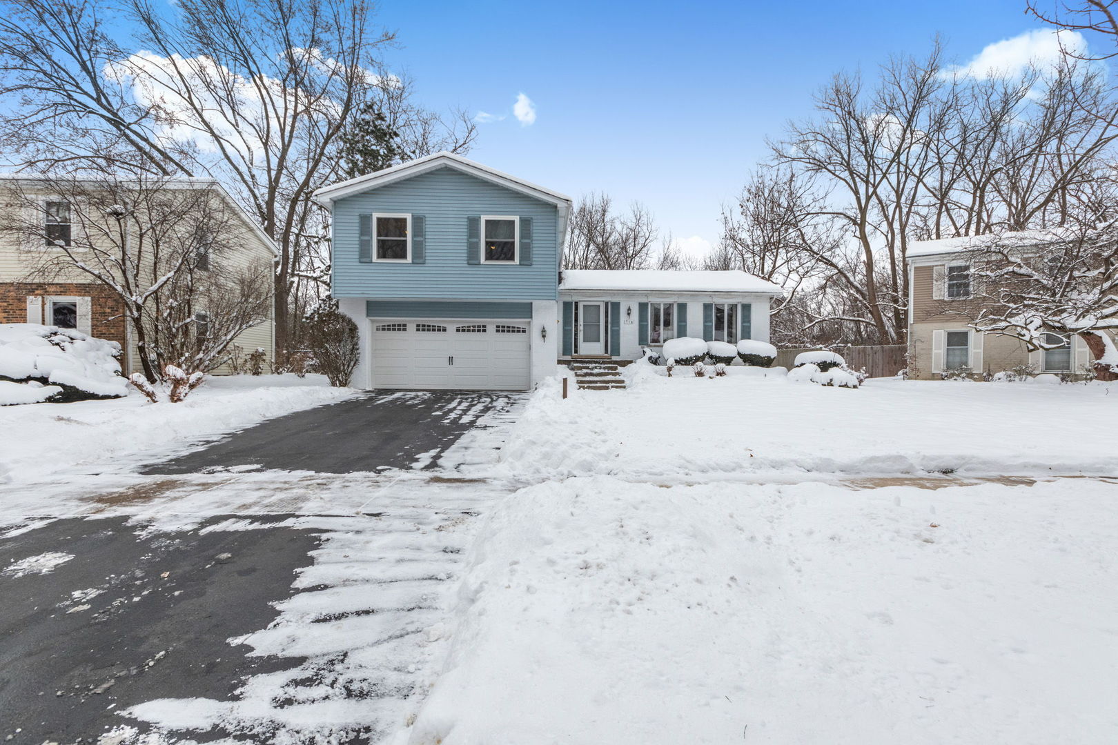 710 Morris Court, Lombard, IL 60148