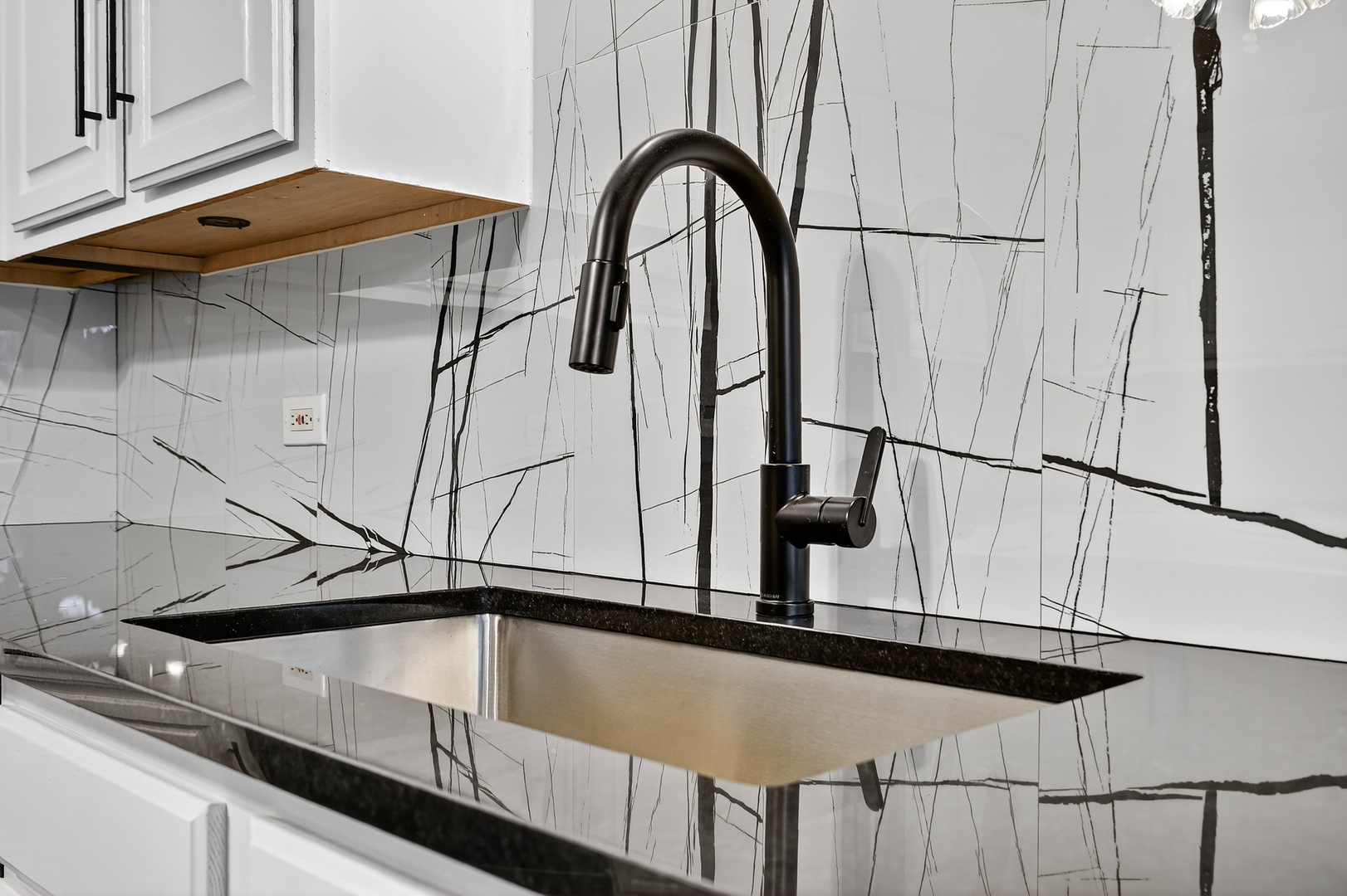 7912 W 105th Street, Palos Hills, IL 60465