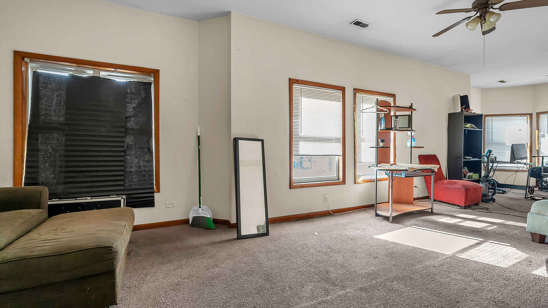 13257 S Baltimore Avenue, Chicago, IL 60633