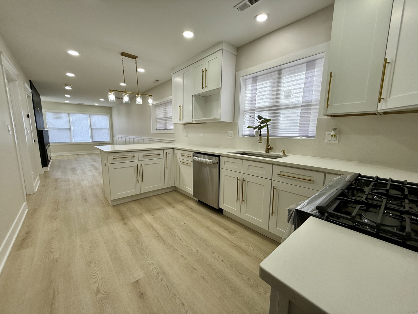 1928 N 75th Court, Elmwood Park, IL 60707