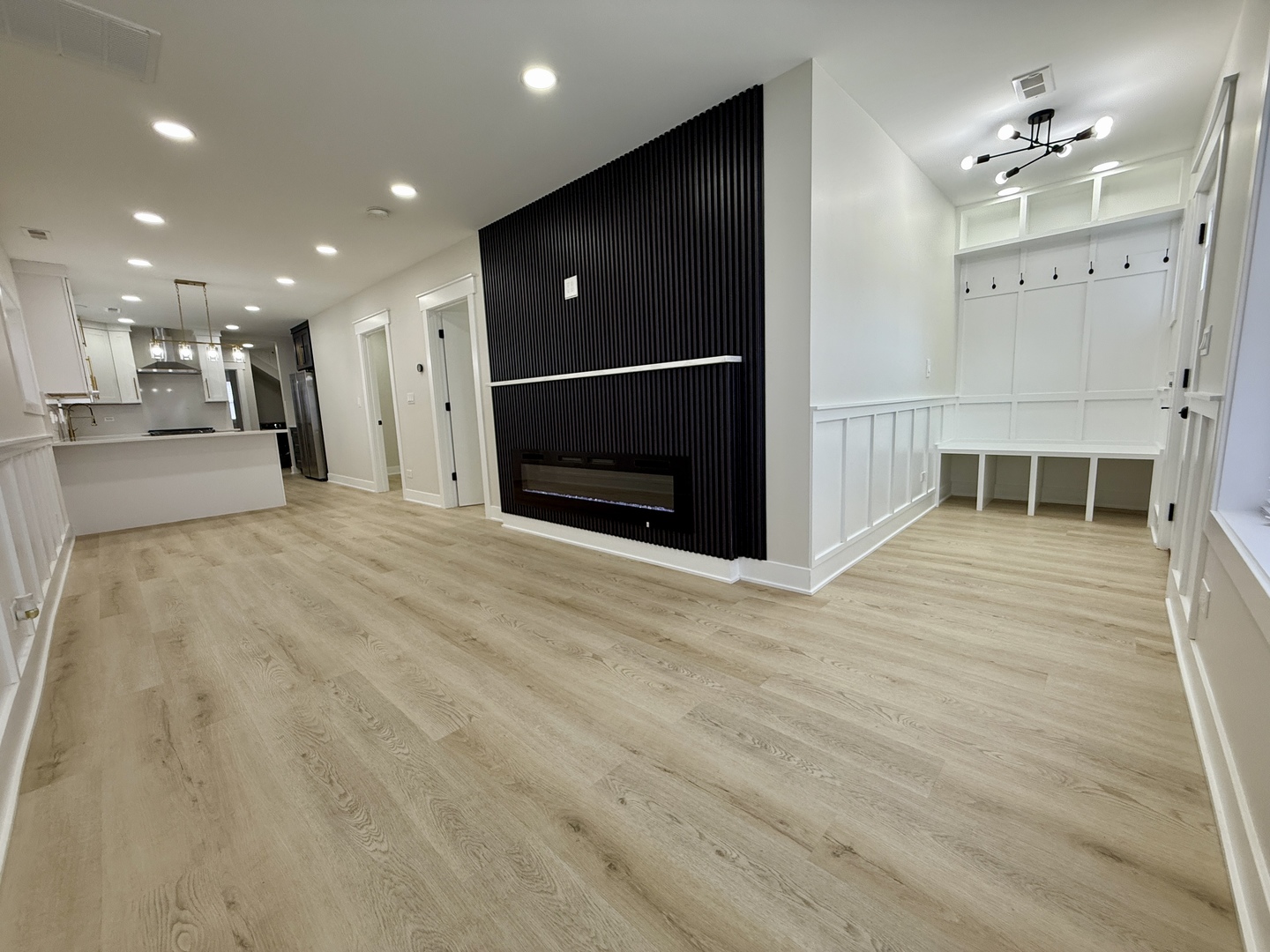 1928 N 75th Court, Elmwood Park, IL 60707