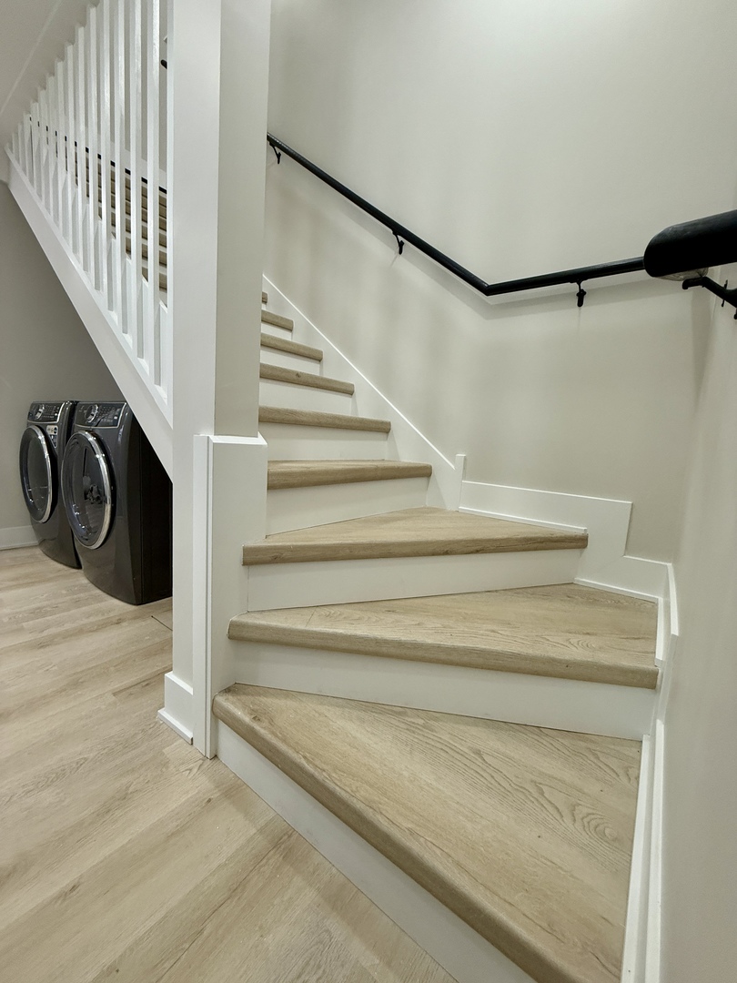 1928 N 75th Court, Elmwood Park, IL 60707