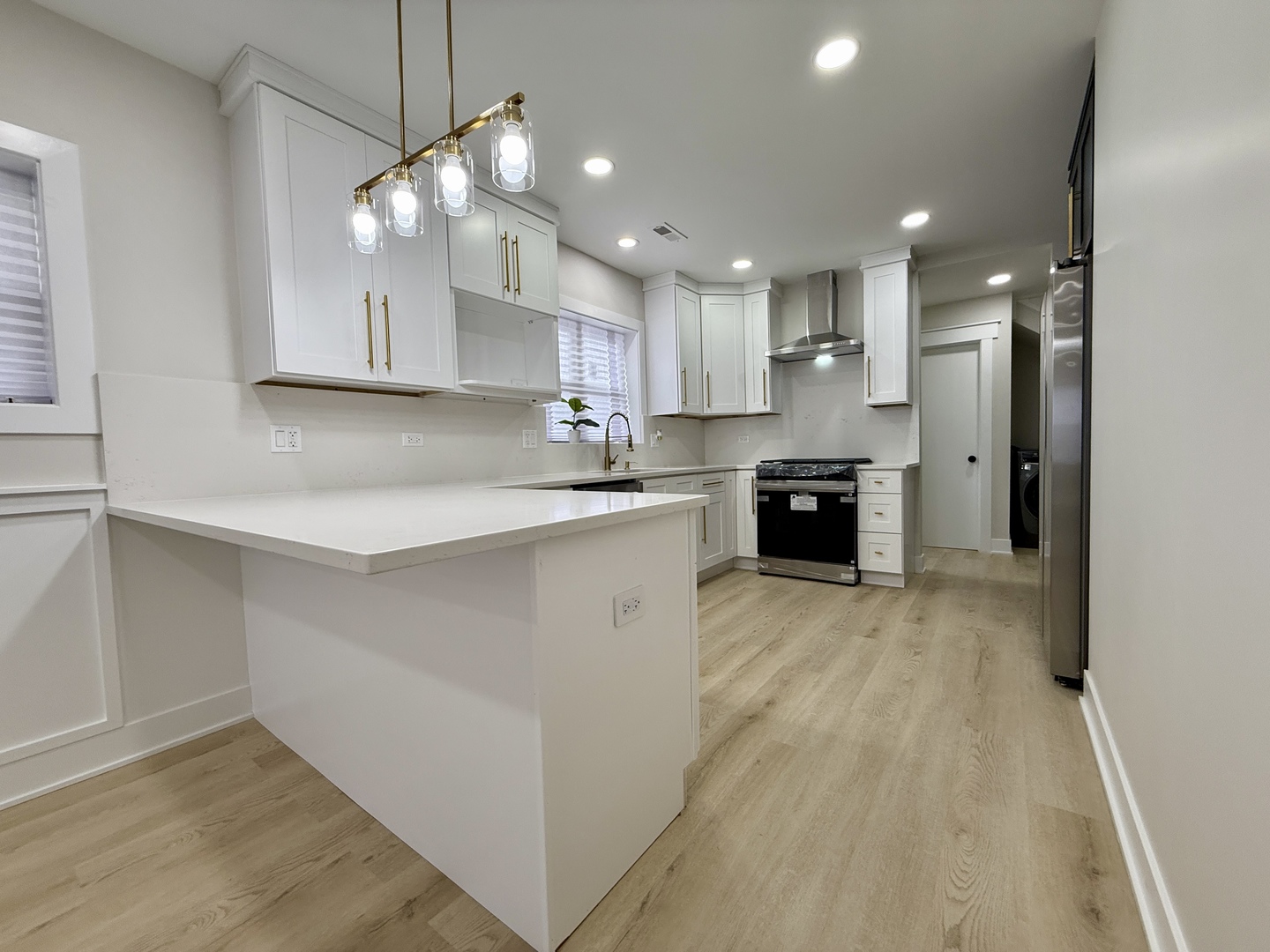 1928 N 75th Court, Elmwood Park, IL 60707