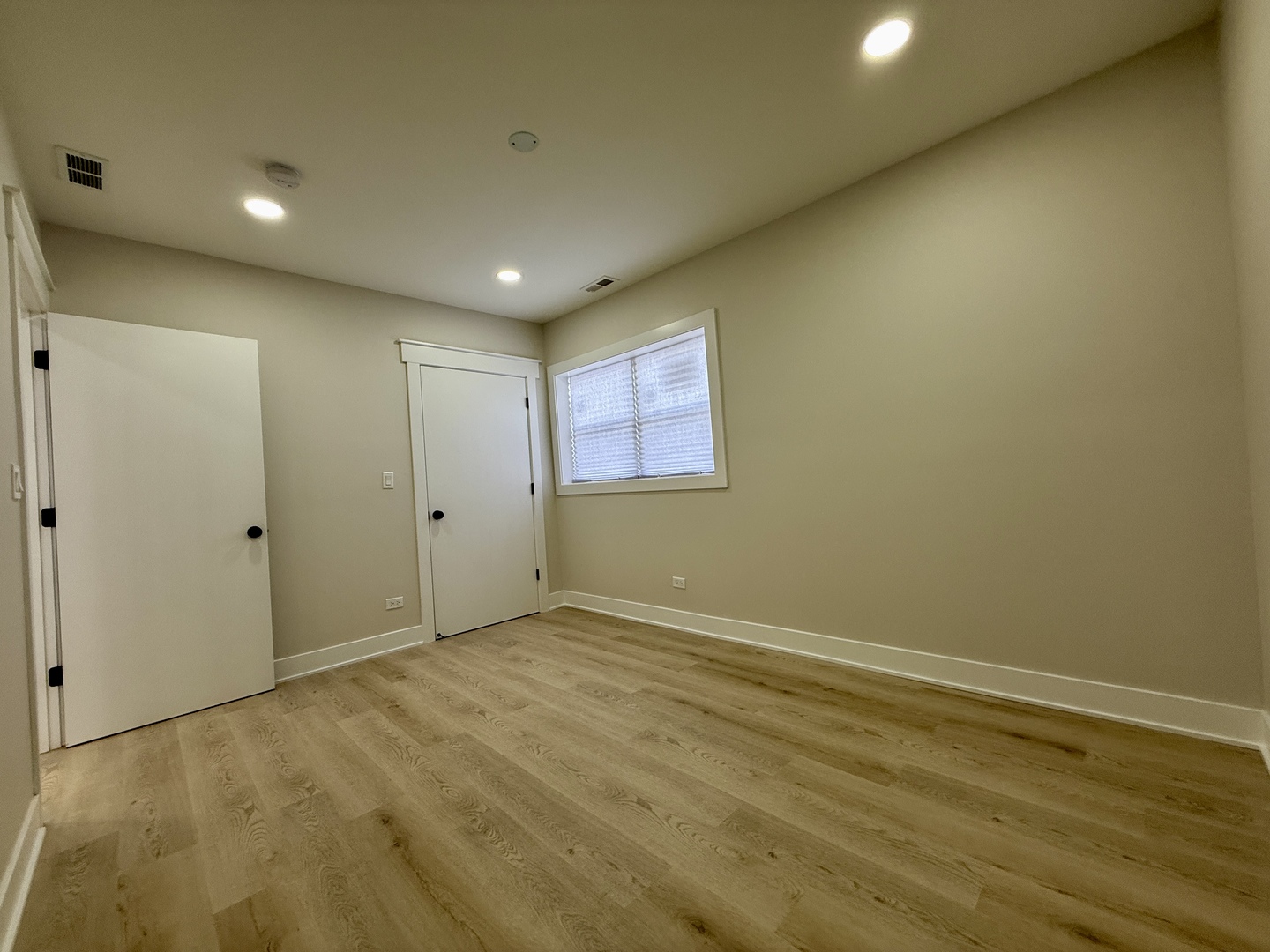 1928 N 75th Court, Elmwood Park, IL 60707