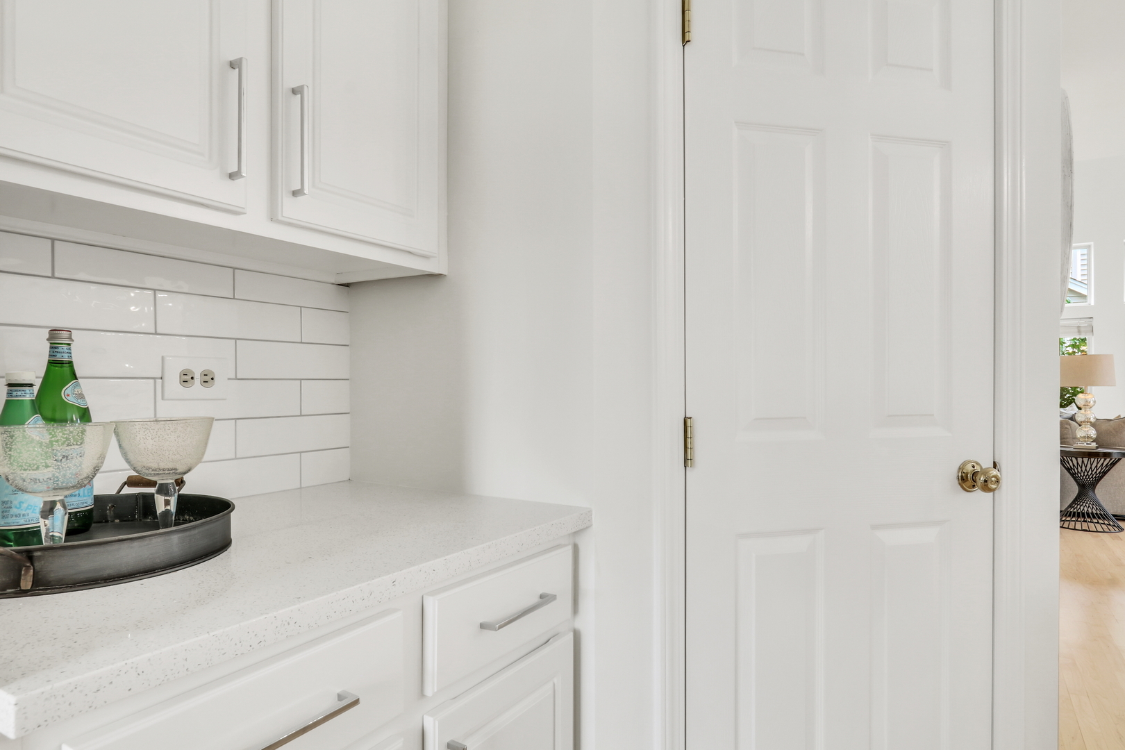 699 Snow Cap Court, Gurnee, IL 60031