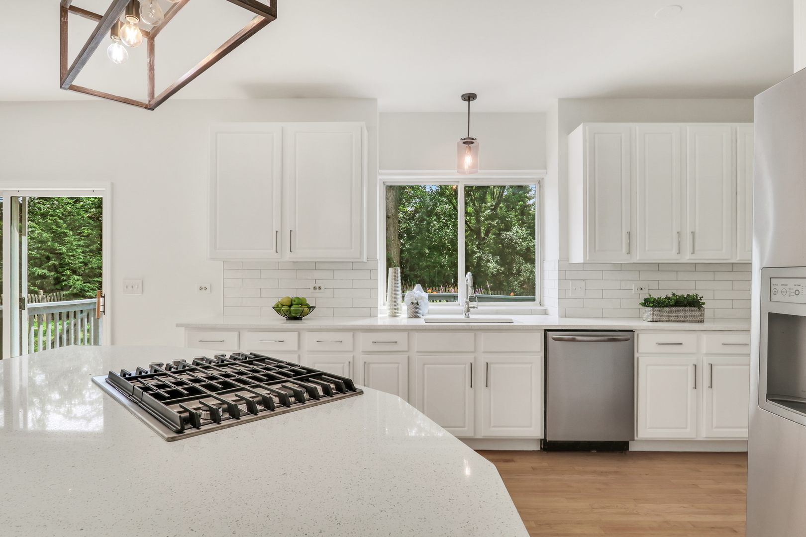 699 Snow Cap Court, Gurnee, IL 60031