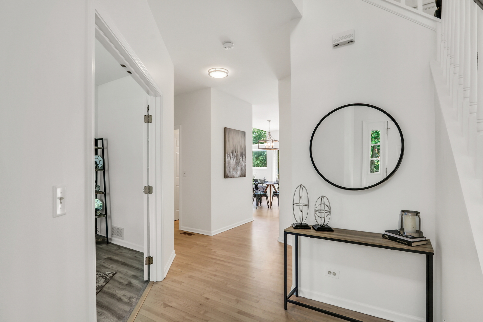 699 Snow Cap Court, Gurnee, IL 60031