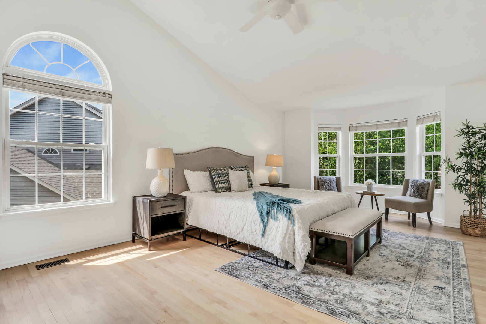 699 Snow Cap Court, Gurnee, IL 60031