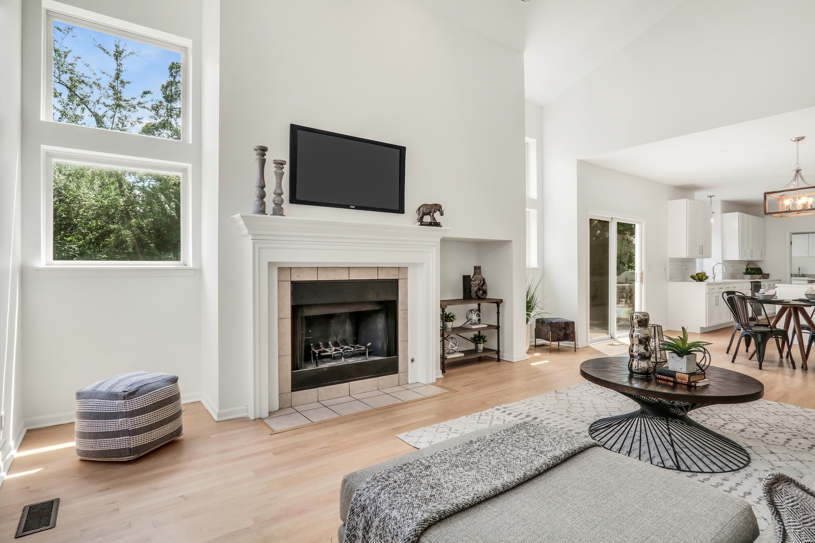 699 Snow Cap Court, Gurnee, IL 60031