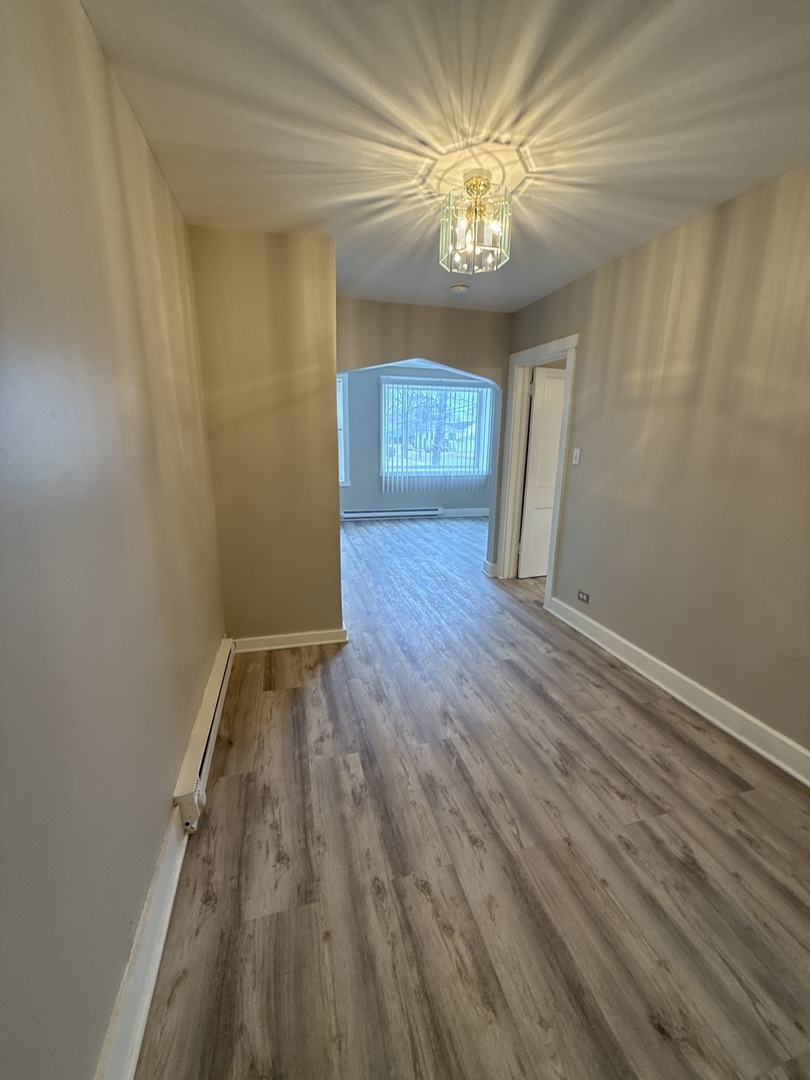 1846 S 15th Avenue, Broadview, IL 60155