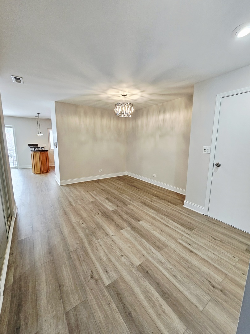 1550 Sandpebble Drive #210, Wheeling, IL 60090