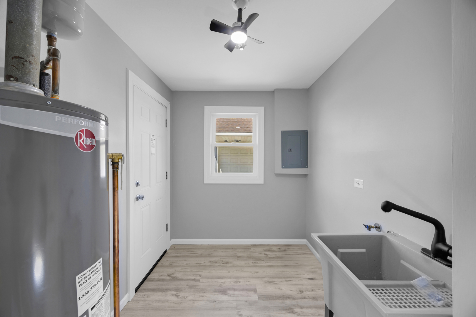 97 W 29th Street, South Chicago Heights, IL 60411