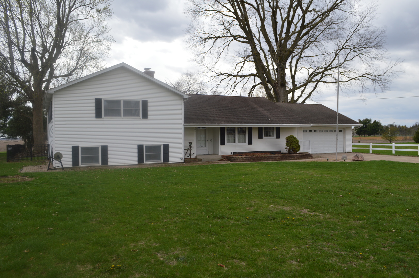 708 E Thompson Street, Princeton, IL 61356