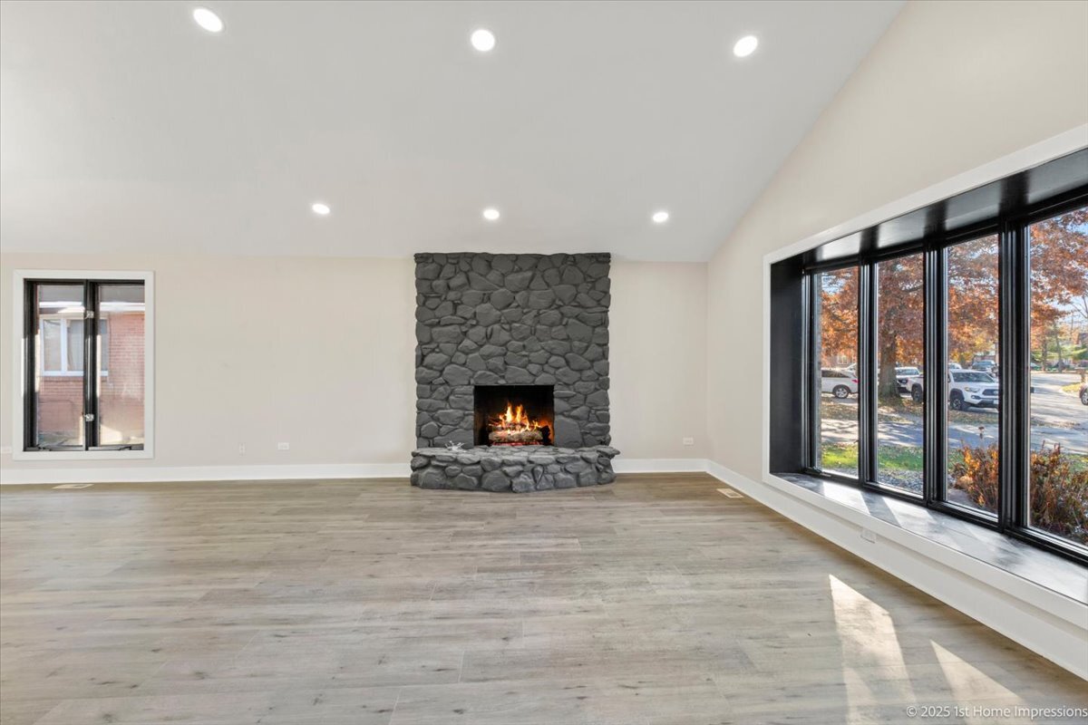 17201 Bennett Avenue, South Holland, IL 60473