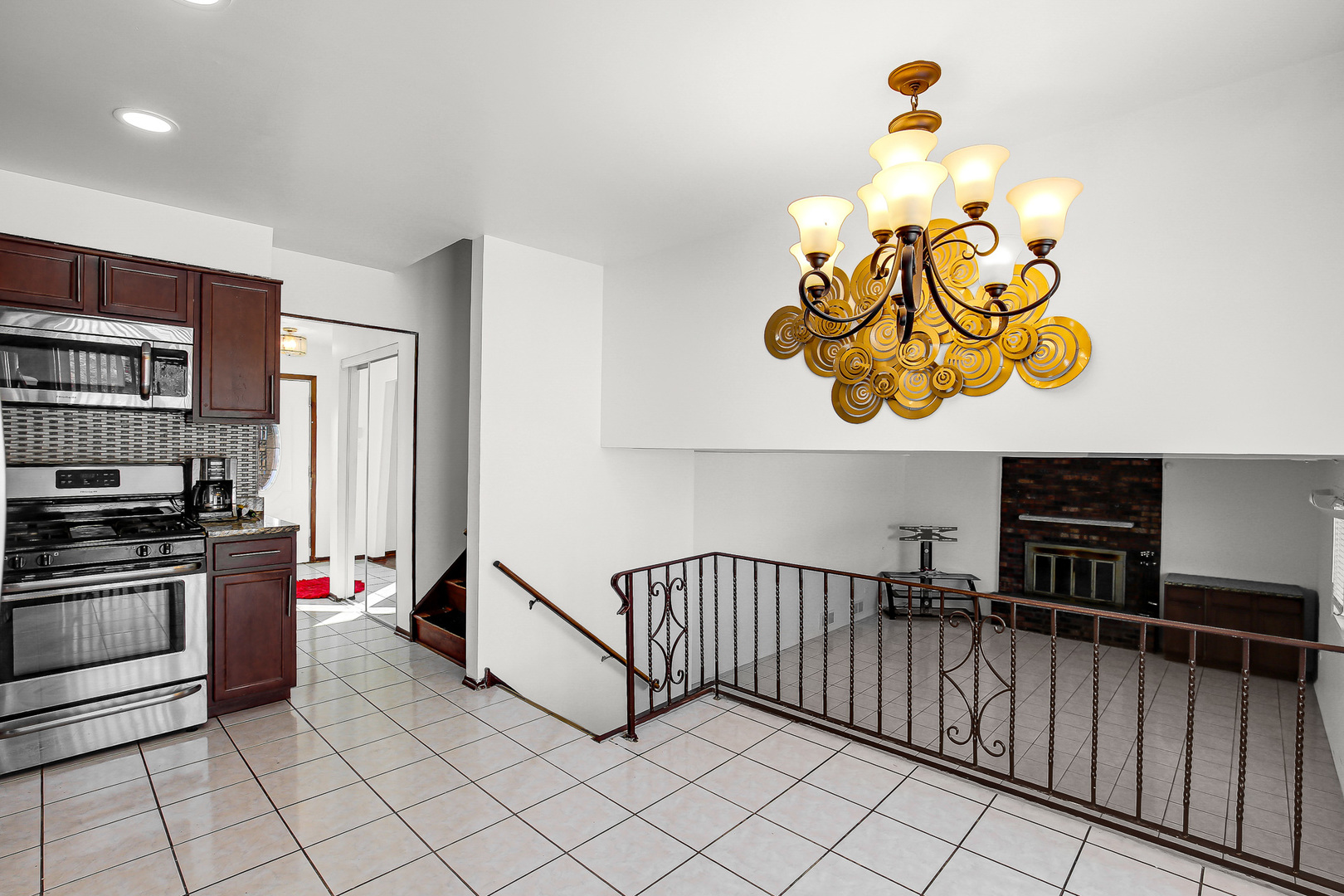 8424 Currant Avenue, Tinley Park, IL 60487