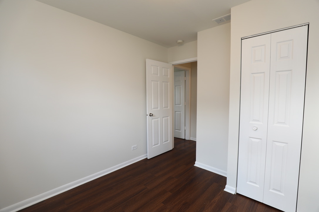 17306 Peach Grove Lane, Hazel Crest, IL 60429