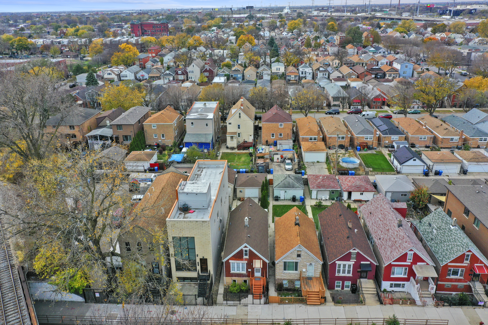 3328 S Damen Avenue, Chicago, IL 60608