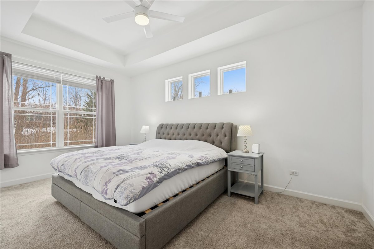 5 Lake Vista Court, Lake Villa, IL 60046