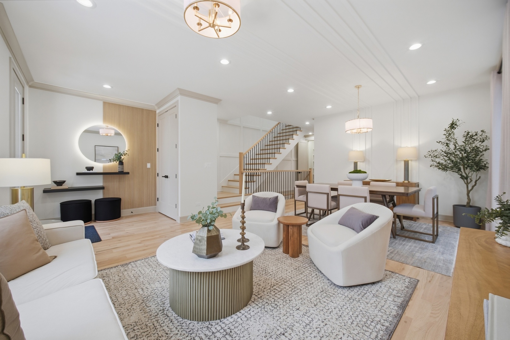 4910 N Austin Avenue, Chicago, IL 60630