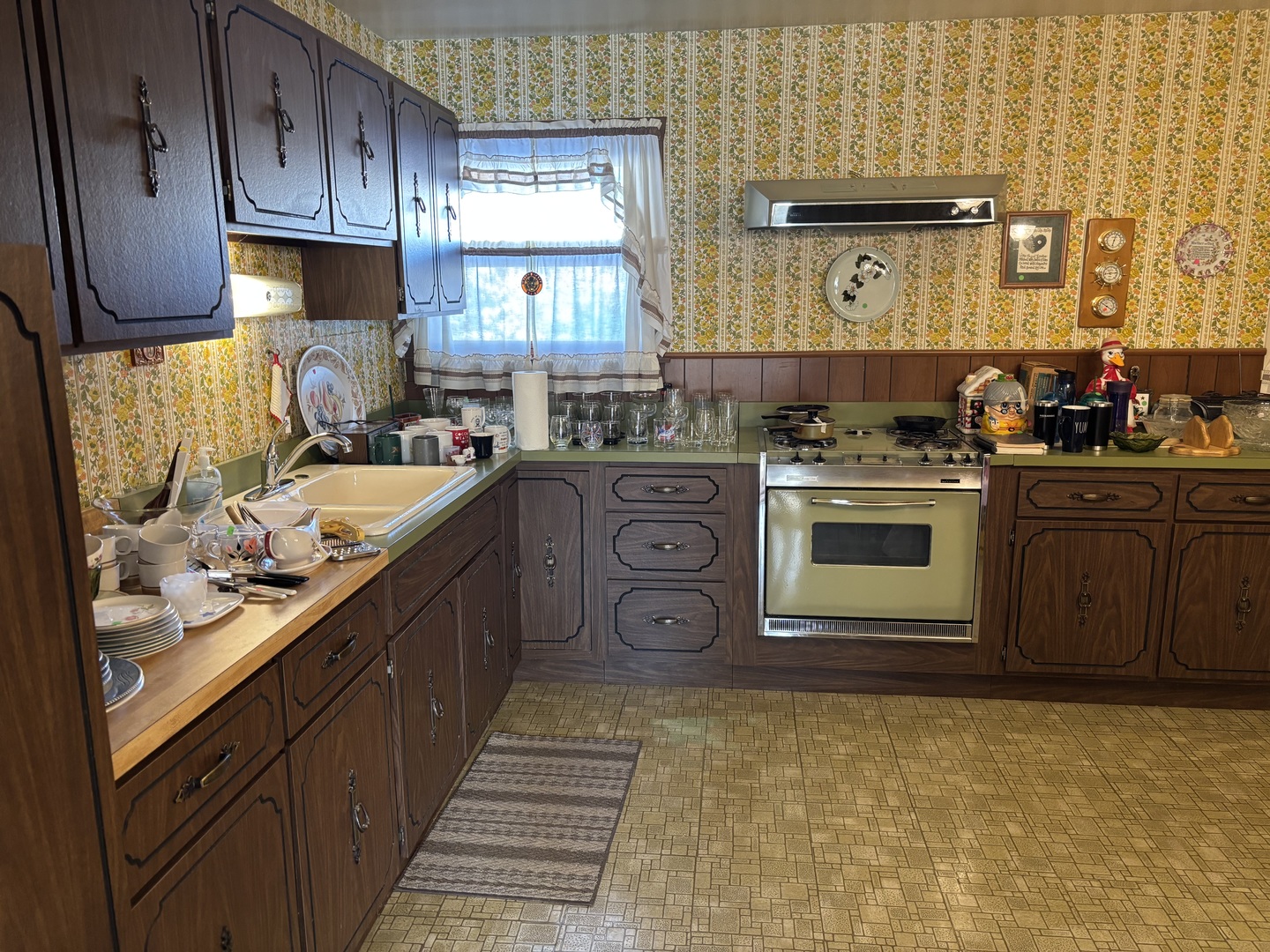 71 W 227th Place, Steger, IL 60475