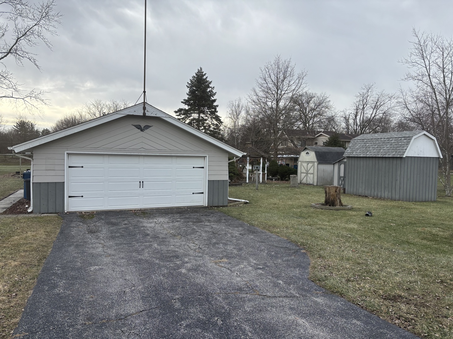 71 E 227th Place, Steger, IL 60475