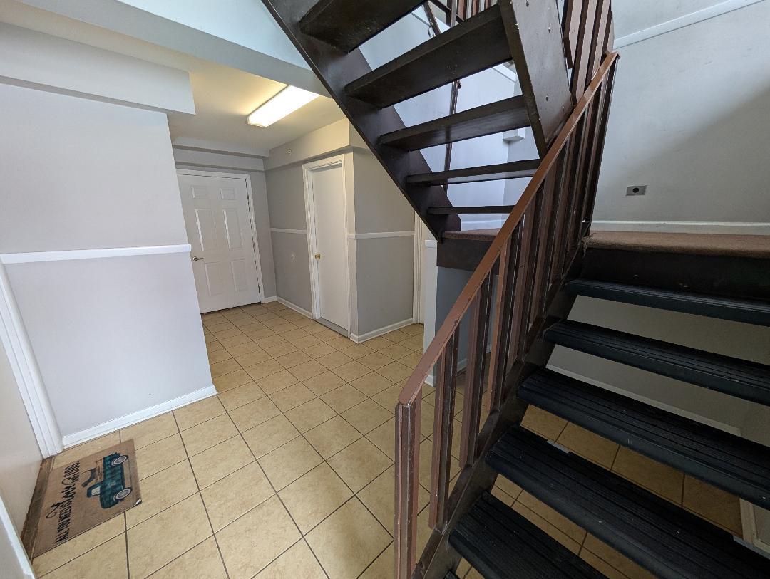 17515 S SANDALWOOD Drive #303, Tinley Park, IL 60477