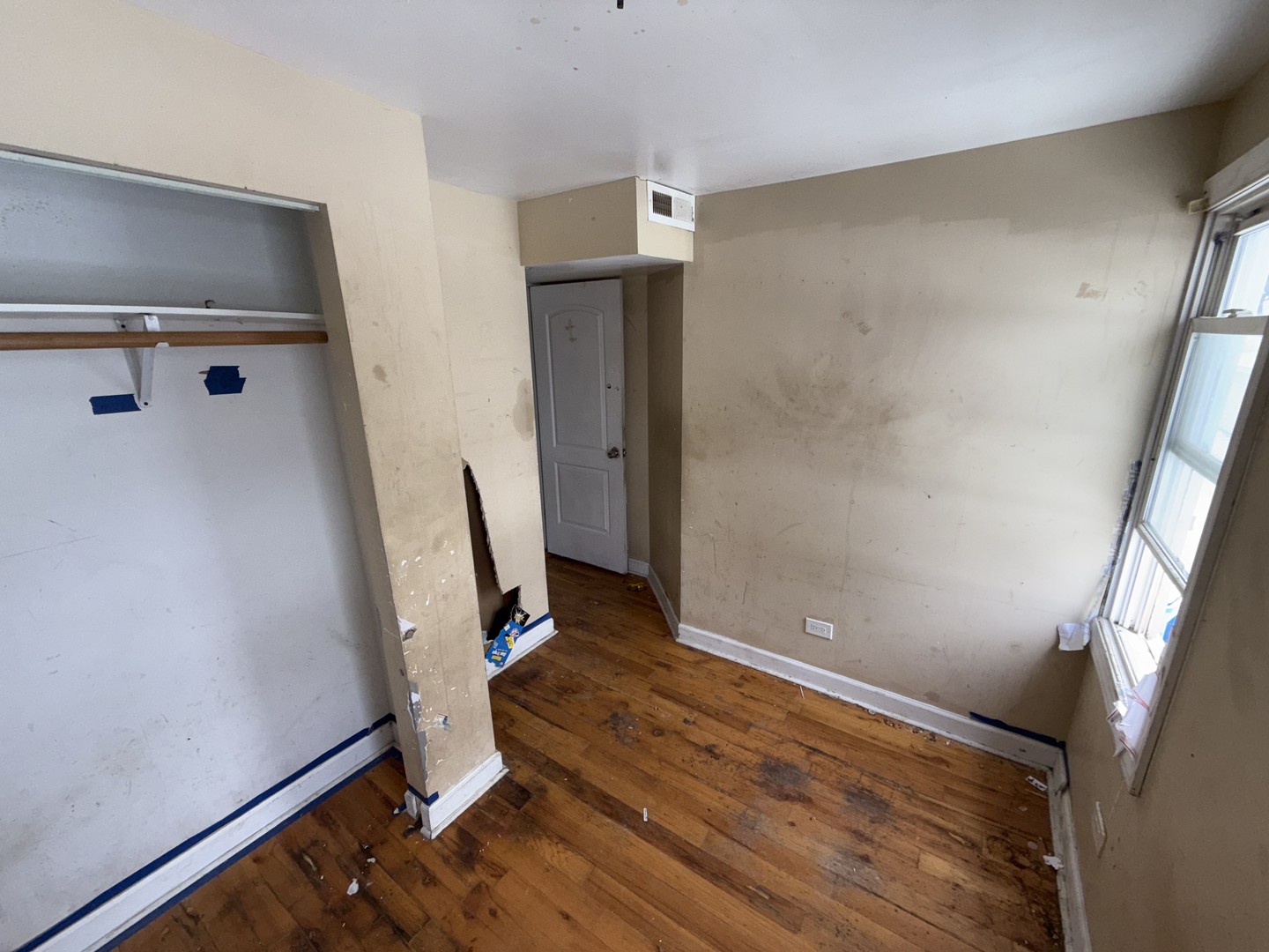 2120 N LOCKWOOD Avenue, Chicago, IL 60639