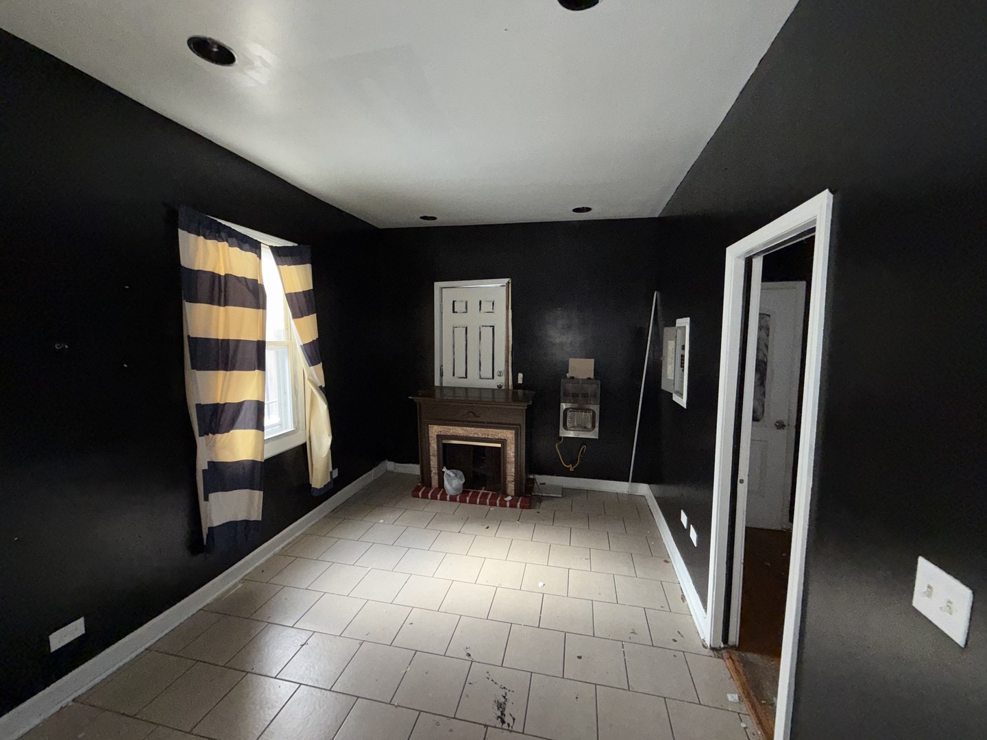 2120 N LOCKWOOD Avenue, Chicago, IL 60639