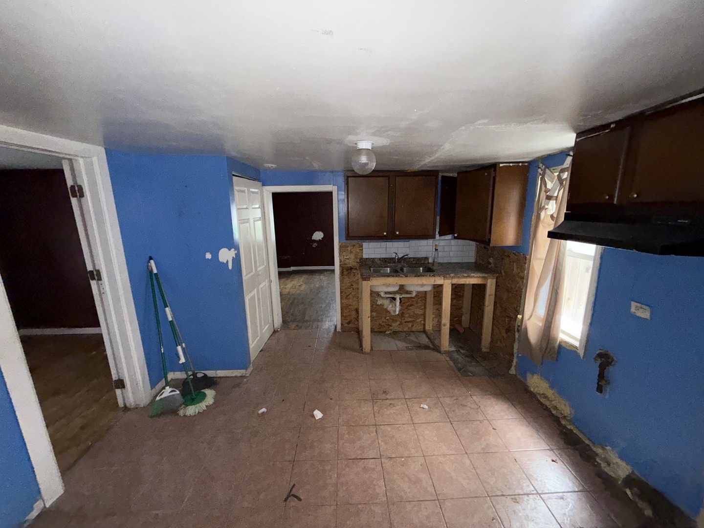 2120 N LOCKWOOD Avenue, Chicago, IL 60639