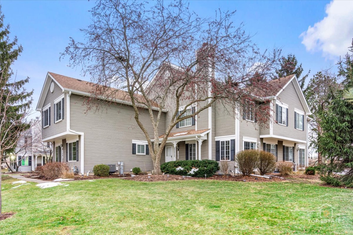 1283 Sandhurst Lane, South Elgin, IL 60177