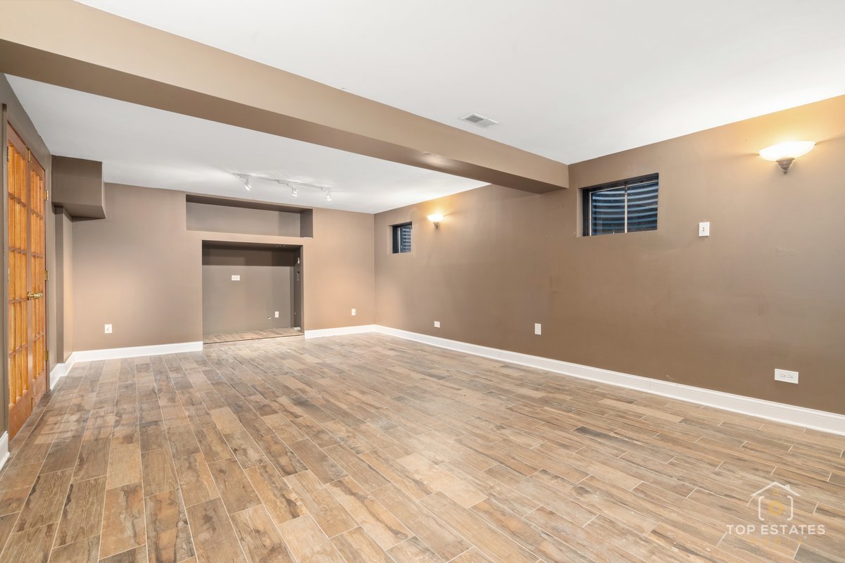 13124 W Beaver Lake Drive, Homer Glen, IL 60491