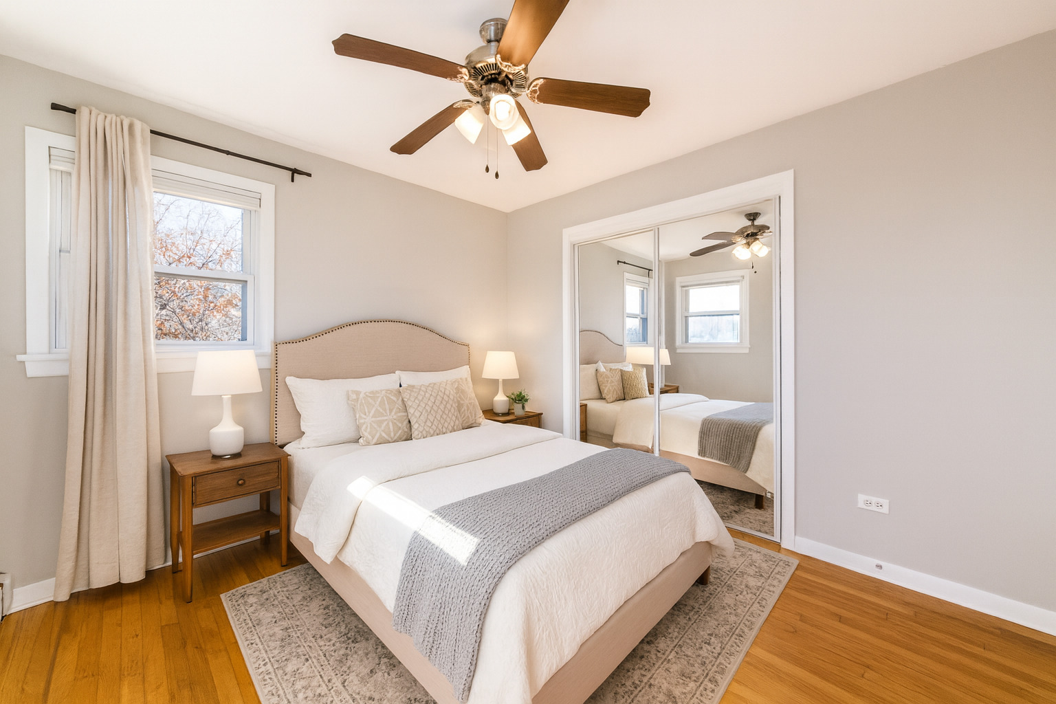 2245 Des Plaines Avenue #B, North Riverside, IL 60546