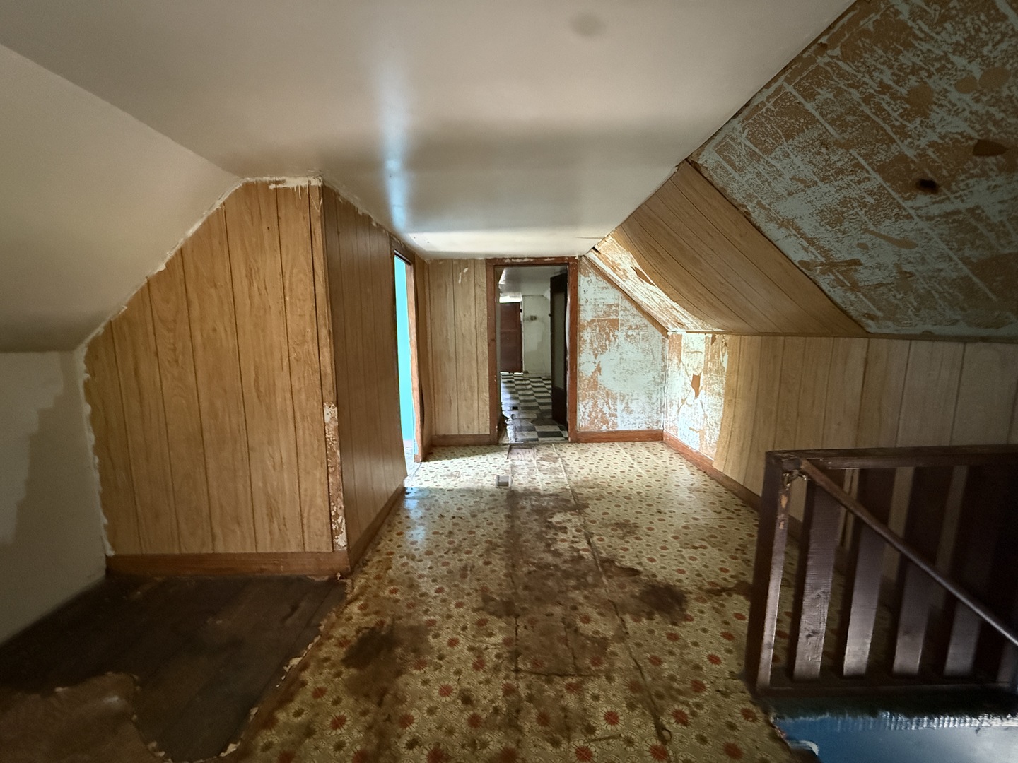 8324 S Kingston Avenue, Chicago, IL 60617