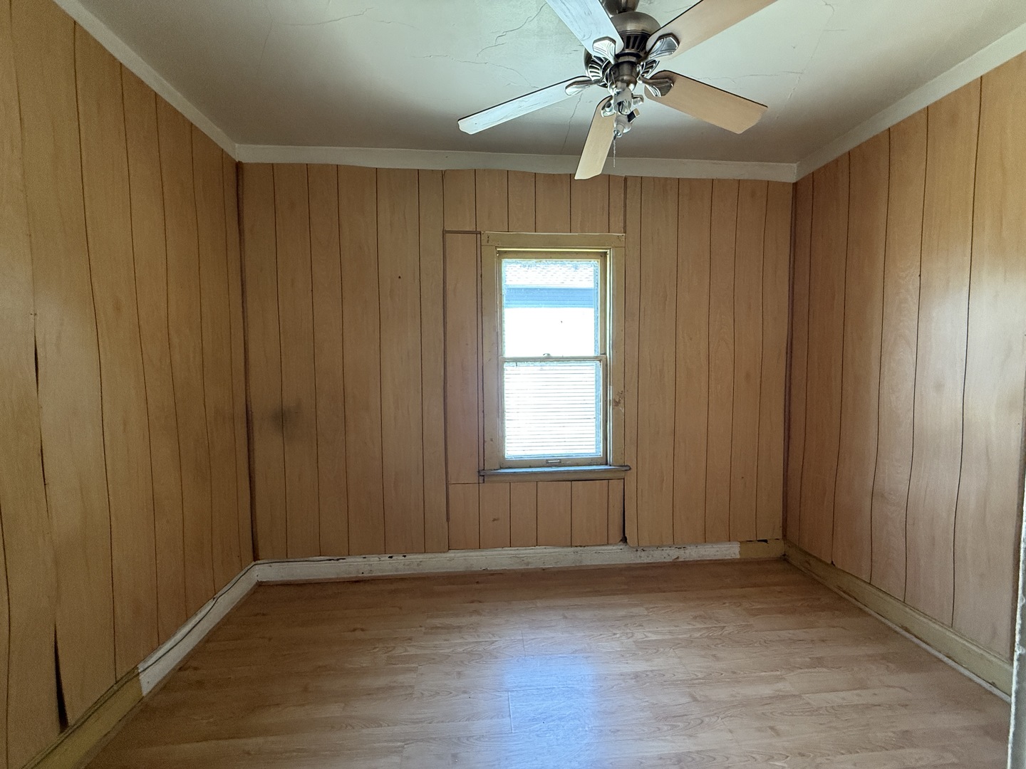 8324 S Kingston Avenue, Chicago, IL 60617