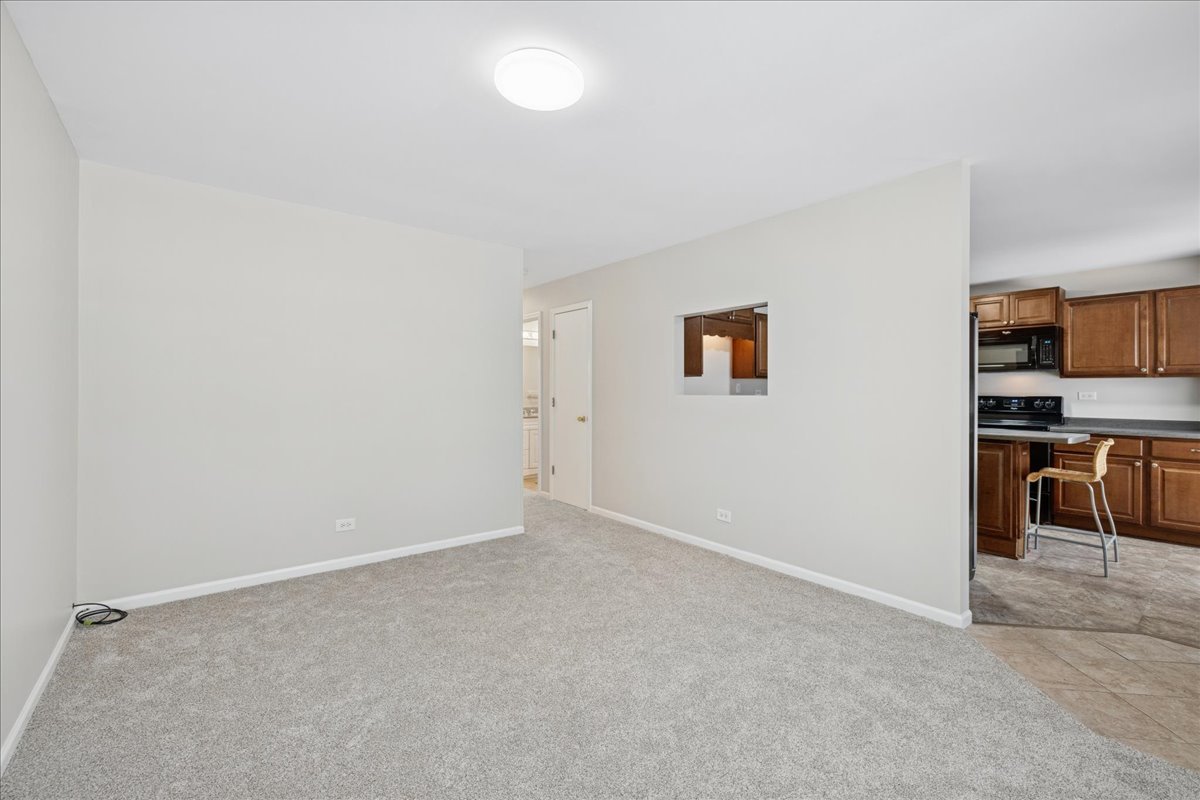 1502 Round Lake Drive, Round Lake Beach, IL 60073