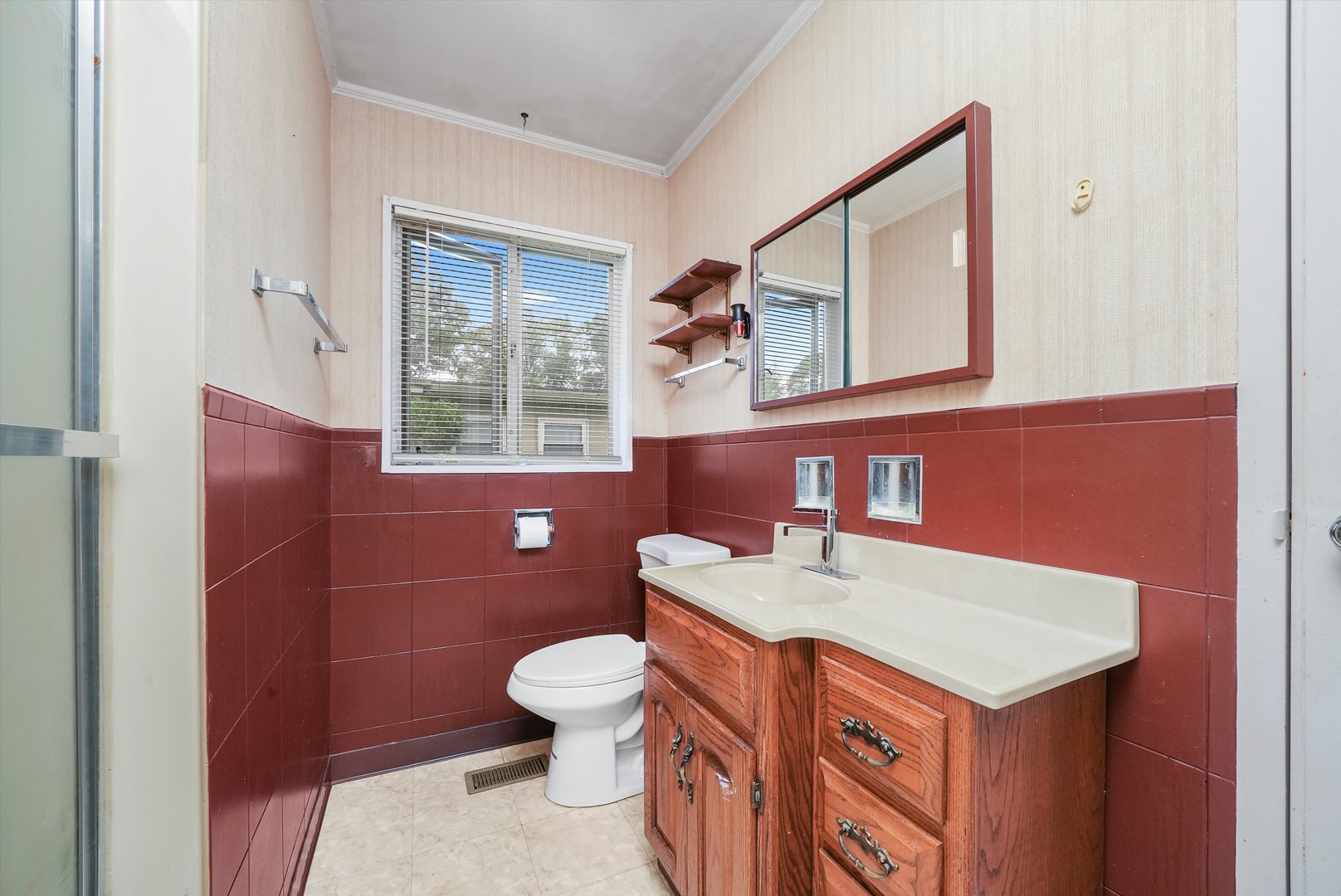 323 Shawnee Street, Park Forest, IL 60466