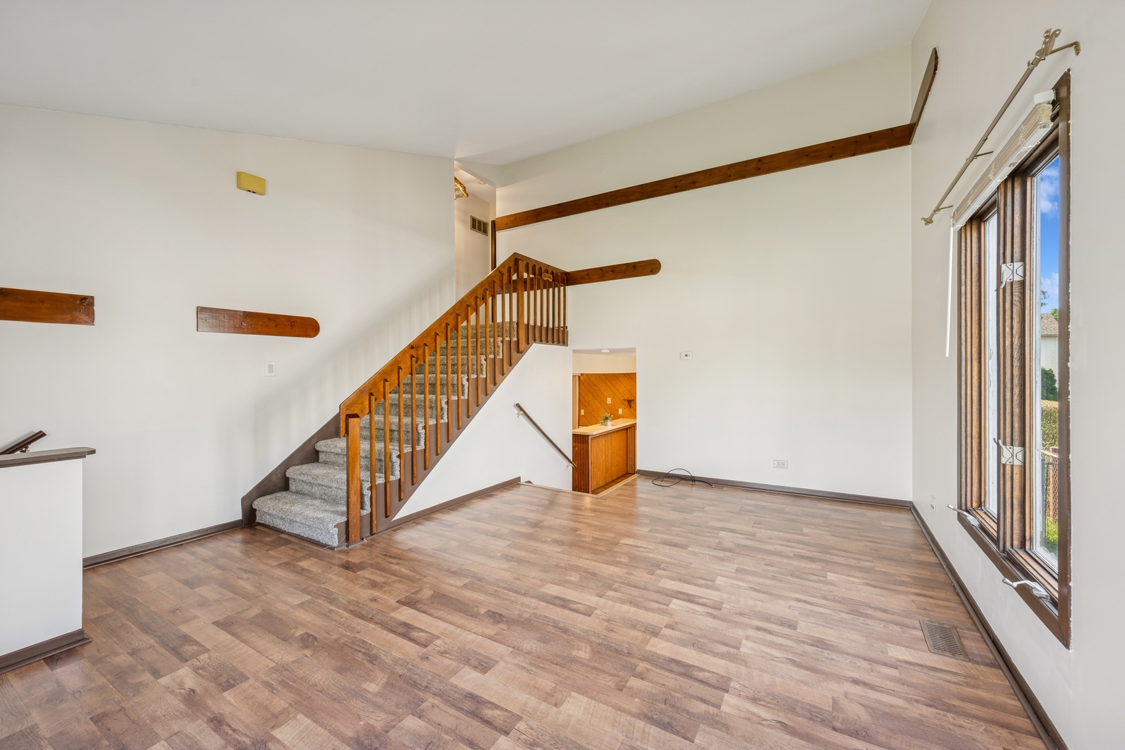 366 Manning Drive, Wood Dale, IL 60191