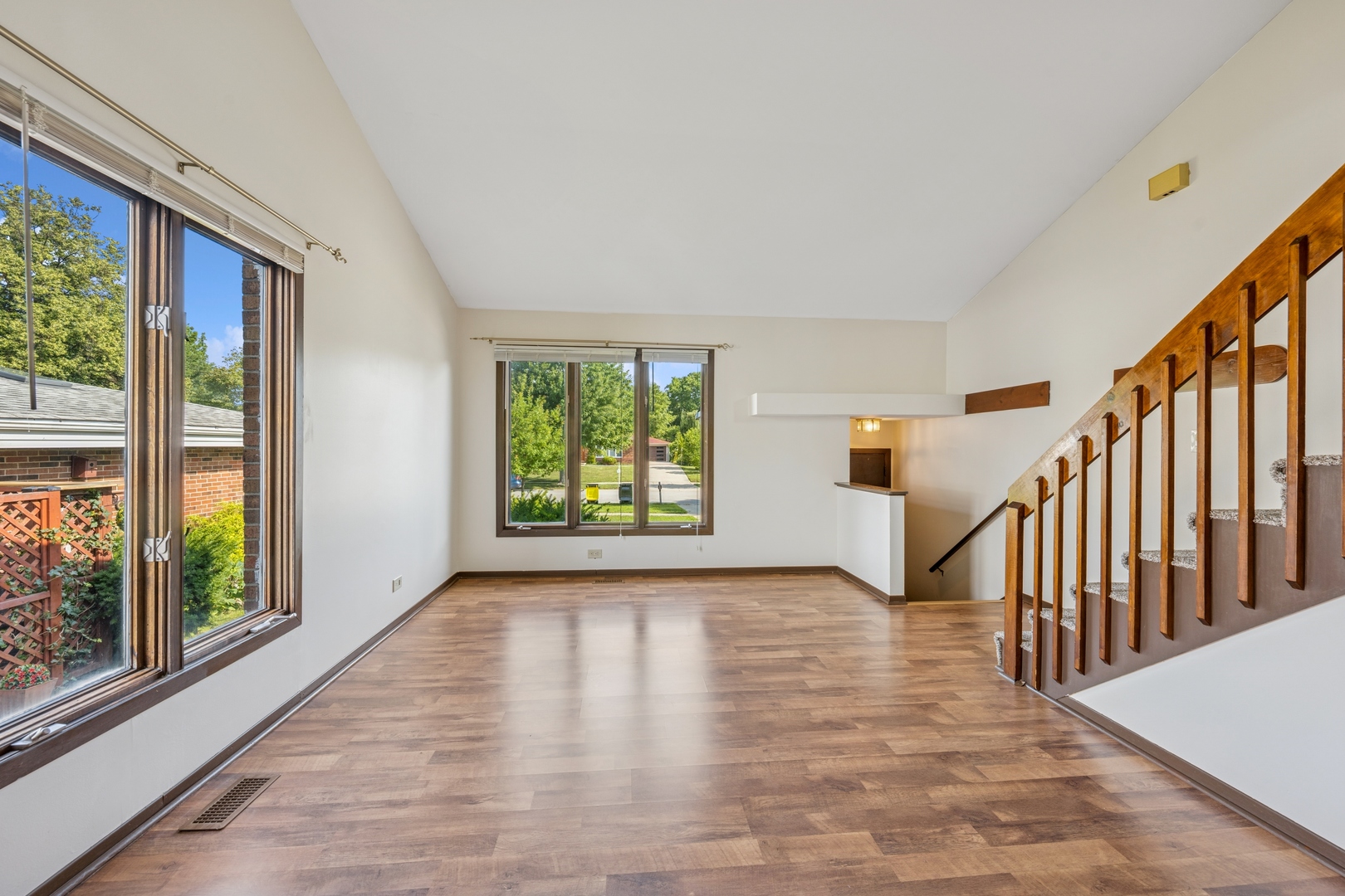 366 Manning Drive, Wood Dale, IL 60191