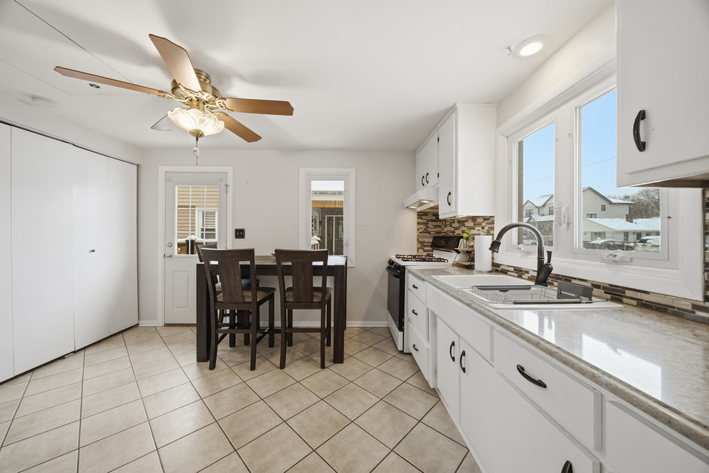 10333 S Millard Avenue, Chicago, IL 60655