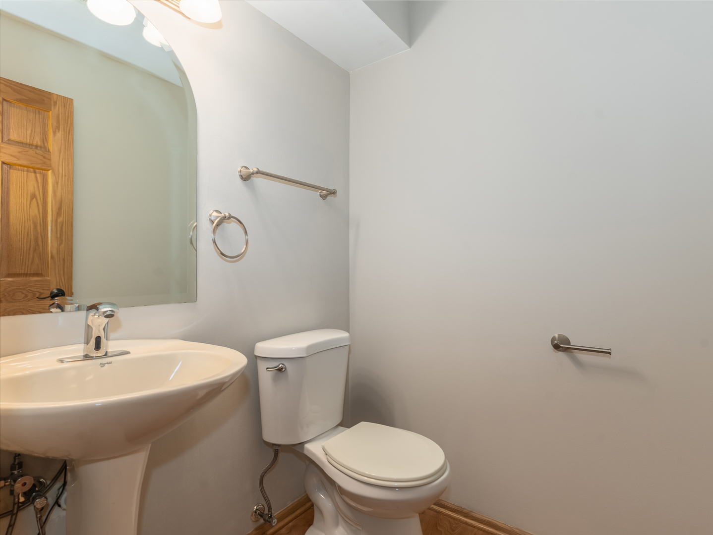 1107 Shorewood Drive, Shorewood, IL 60404